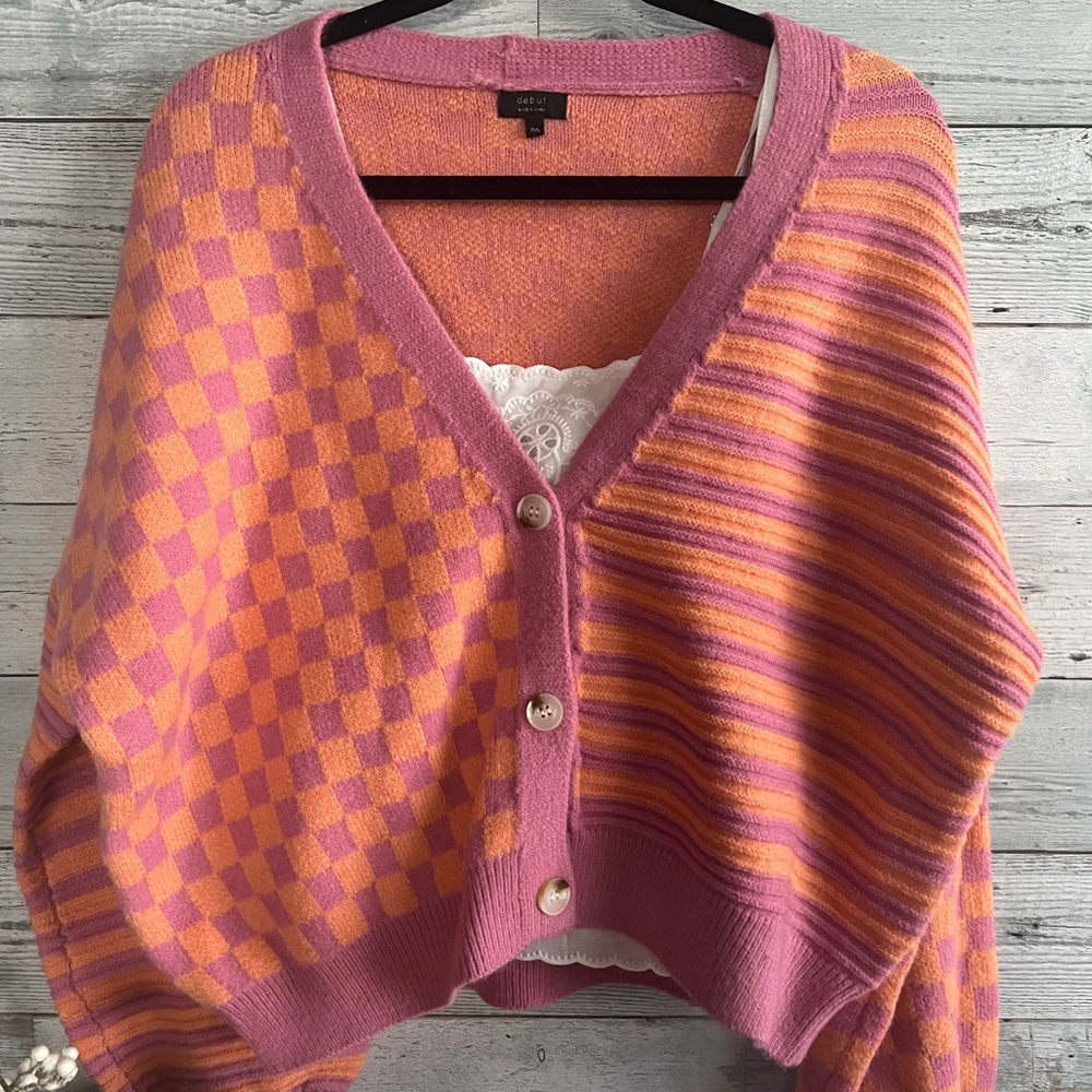 Cute cardigan!